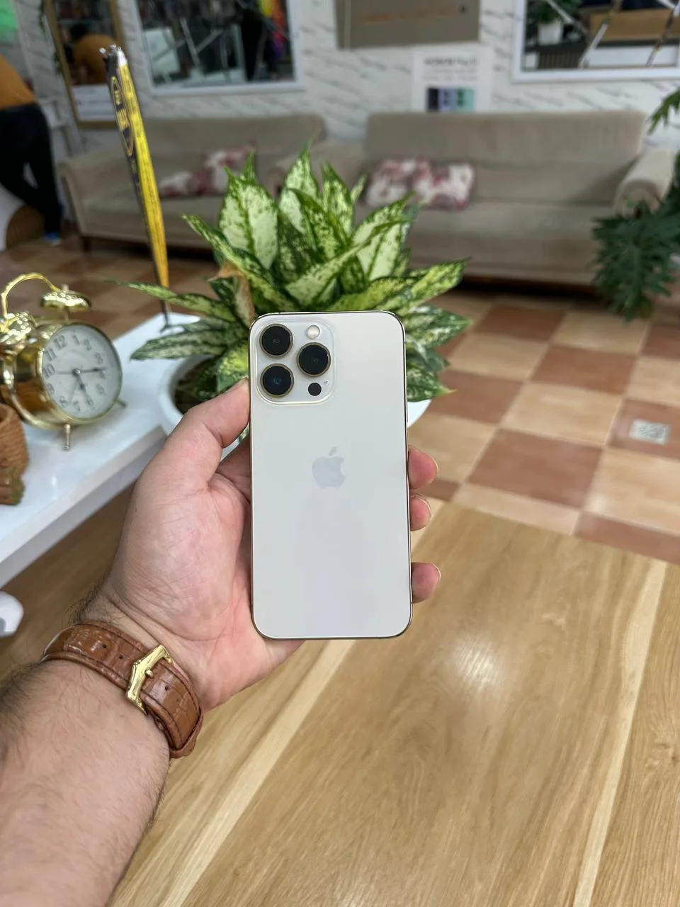 گوشی موبایل اپل مدل iPhone 13 Pro ظرفیت 256 گیگابایت رنگ طلایی (کارکرده در حد نو) - Image 6